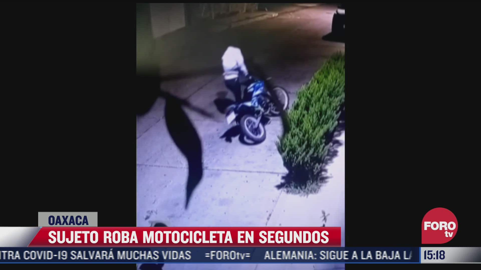 sujeto roba motocicleta en segundos en oaxaca