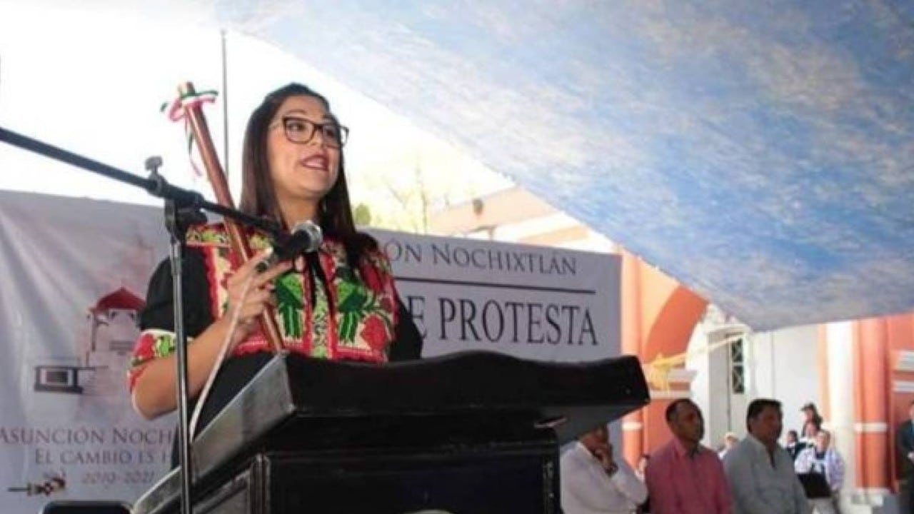 Trasladan a presidenta municipal de Nochixtlán a penal de Tanivet tras desaparición de activista