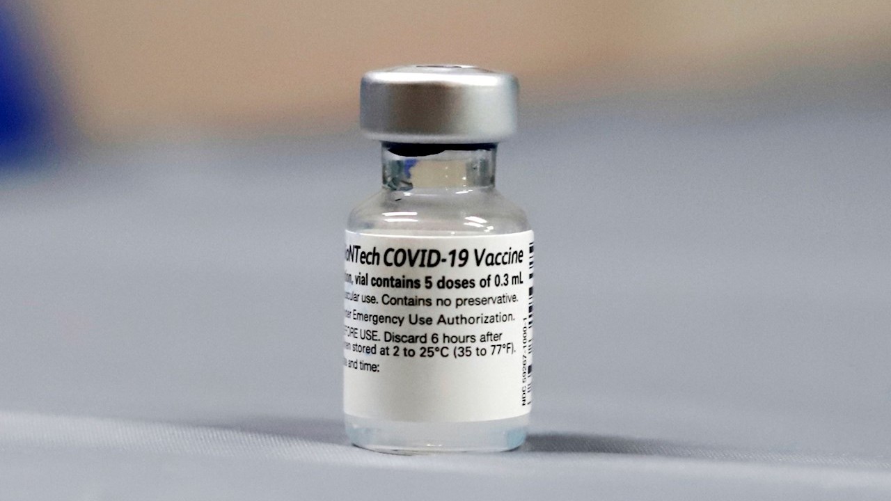 Pfizer-asegura-que-su-vacuna-es-más-eficaz-en-adolescentes
