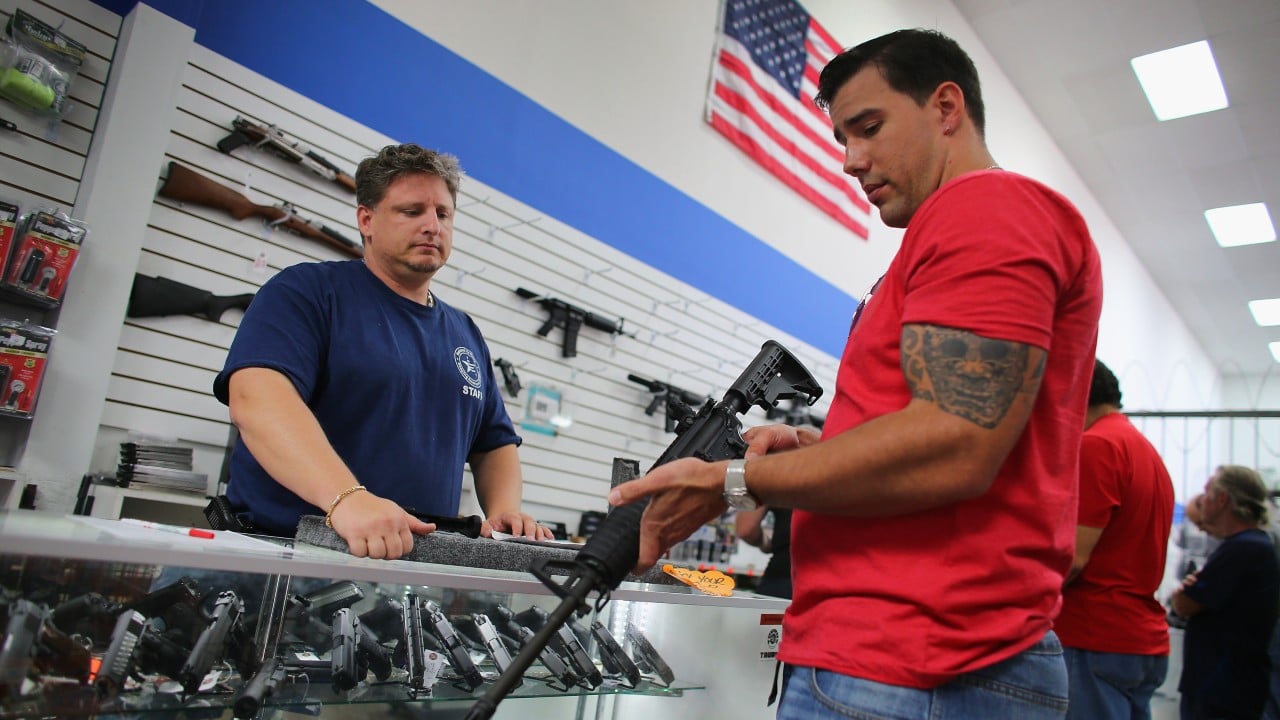 Venta de armas en EEUU continúa en aumento: estudio
