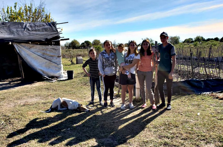 Joven argentino de 16 años inventó bomba de agua para huerto
