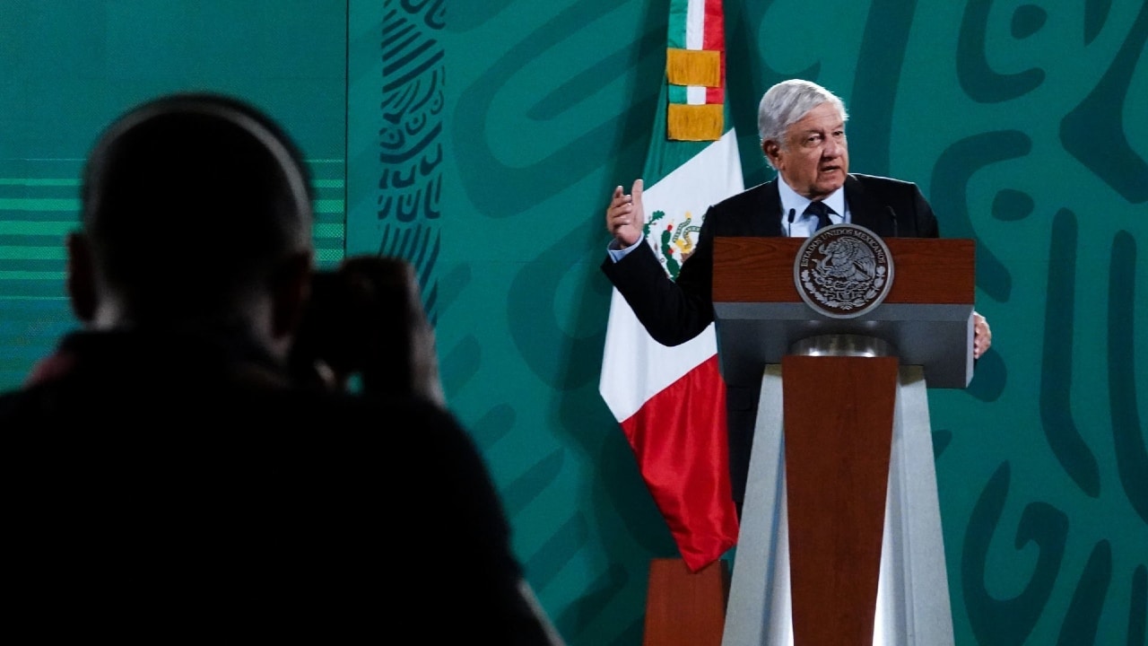 El presidente Andrés Manuel López Obrador durante la conferencia matutina desde Palacio Nacional