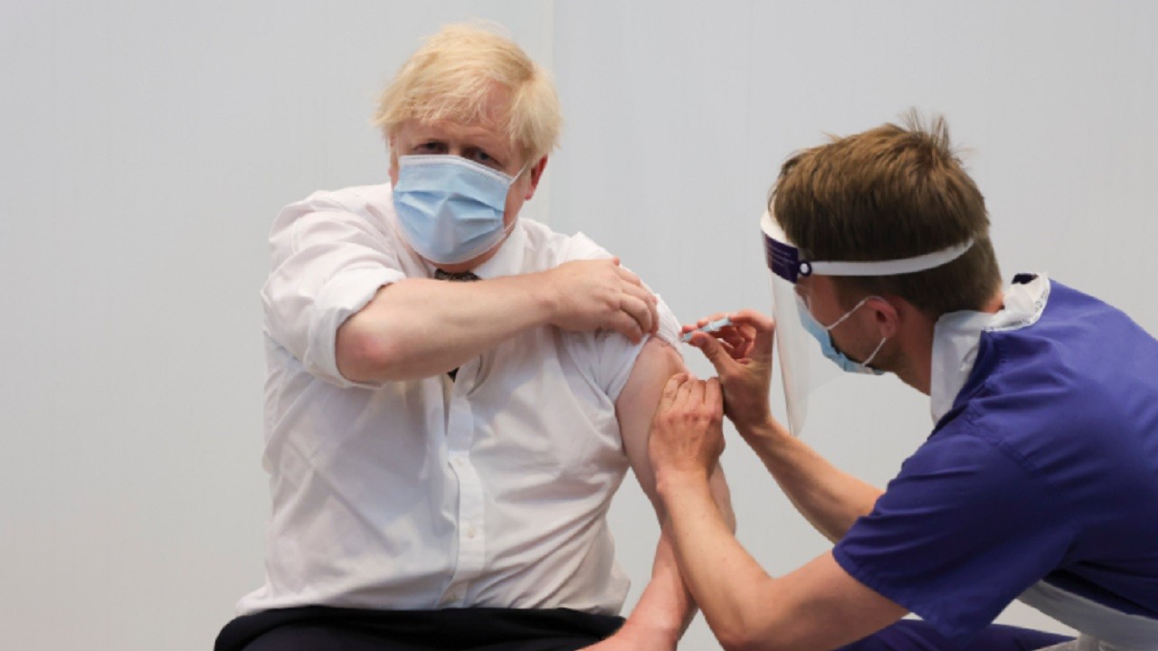 Boris Johnson-recibe-segunda-dosis-de-vacuna-contra-COVID-19