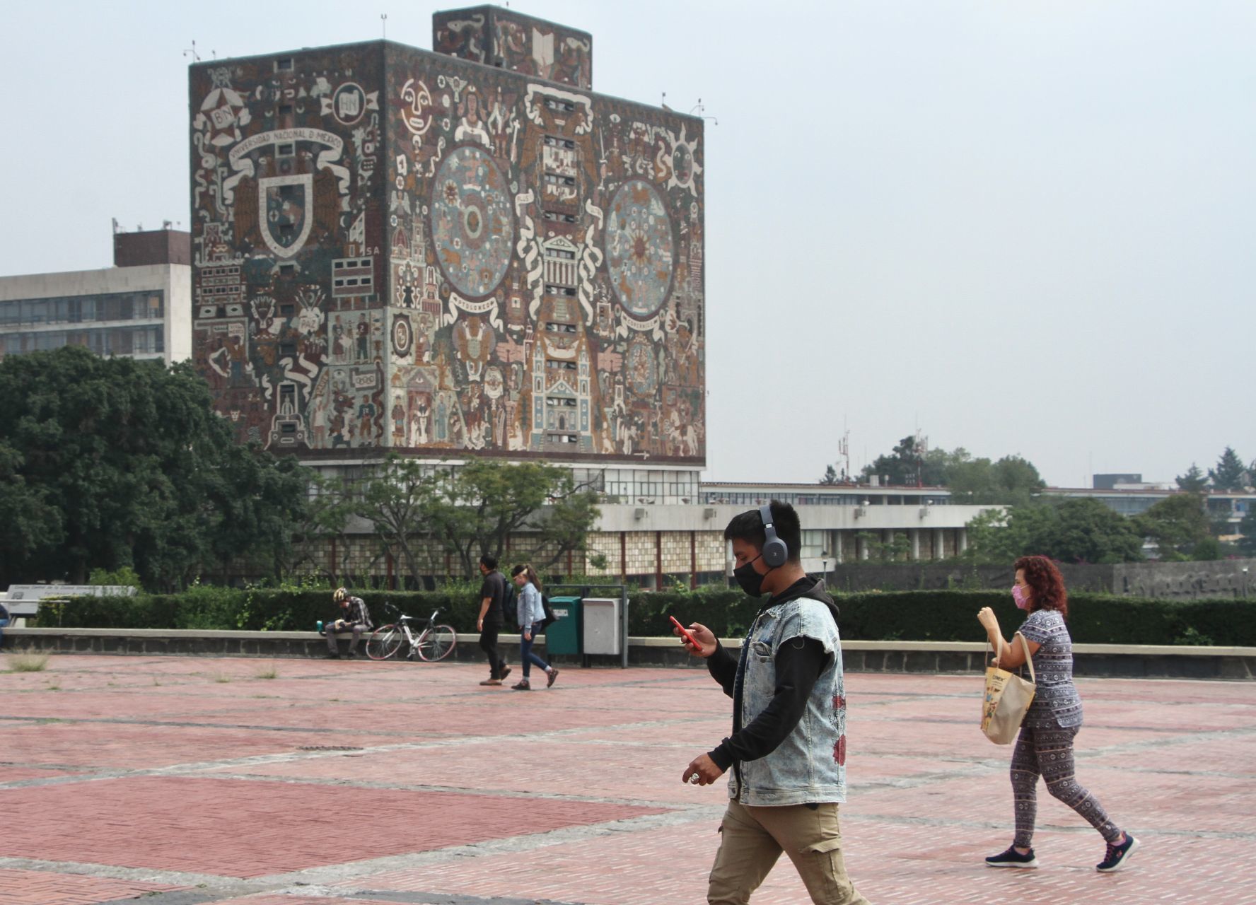 UNAM anuncia reapertura del MUAC y de librerías