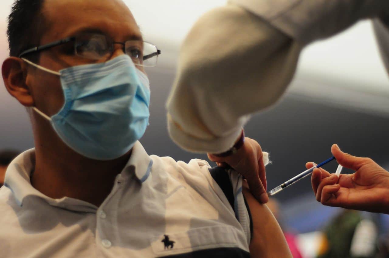 México dona 400 mil dosis de vacuna anticovid de AstraZeneca a Belice, Bolivia y Paraguay