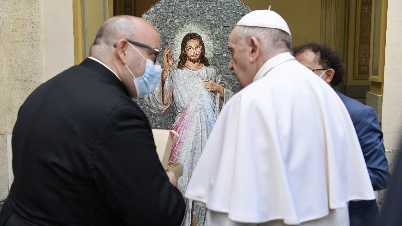 El papa rechaza renuncia de cardenal Marx y admite que Iglesia está en crisis