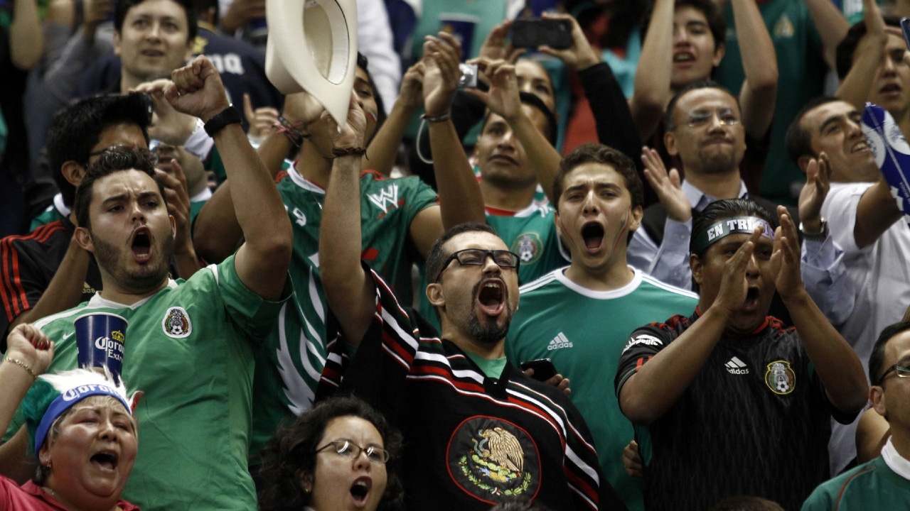 FIFA multa a México por cantos homófobos