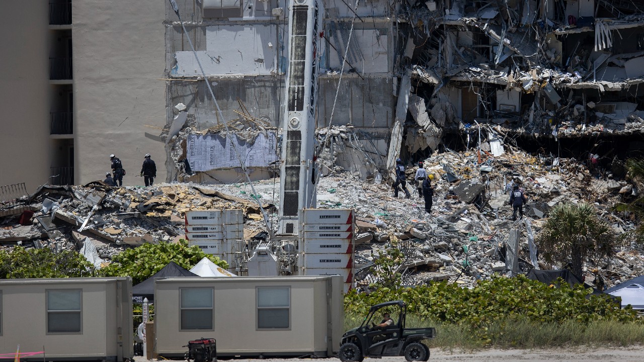 Identifican a ocho personas de las nueve muertas por el derrumbe de edificio en Miami