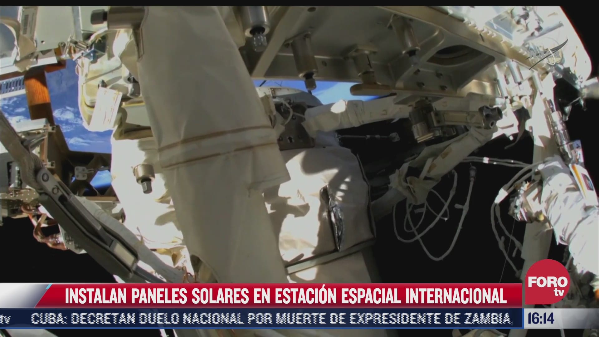 instalan paneles solares en estacion espacial internacional