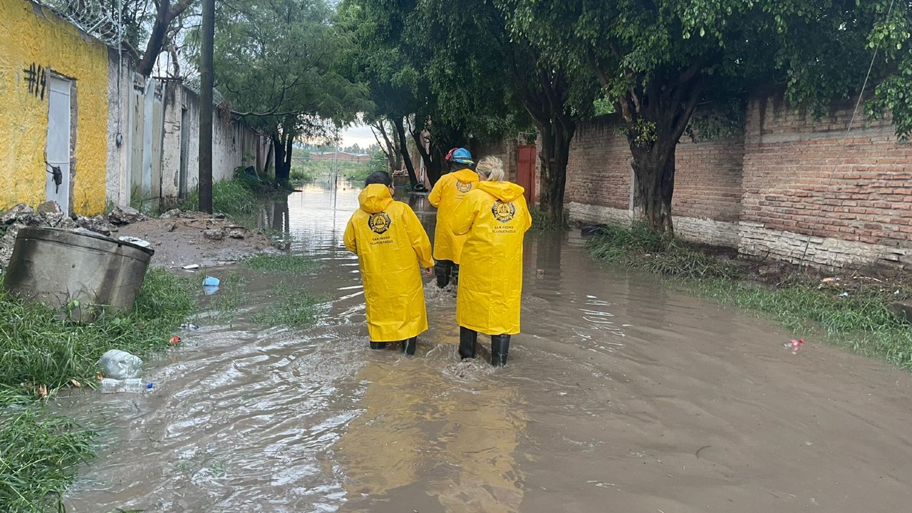 Lluvias causan severas inundaciones en Tlaquepaque, Jalisco
