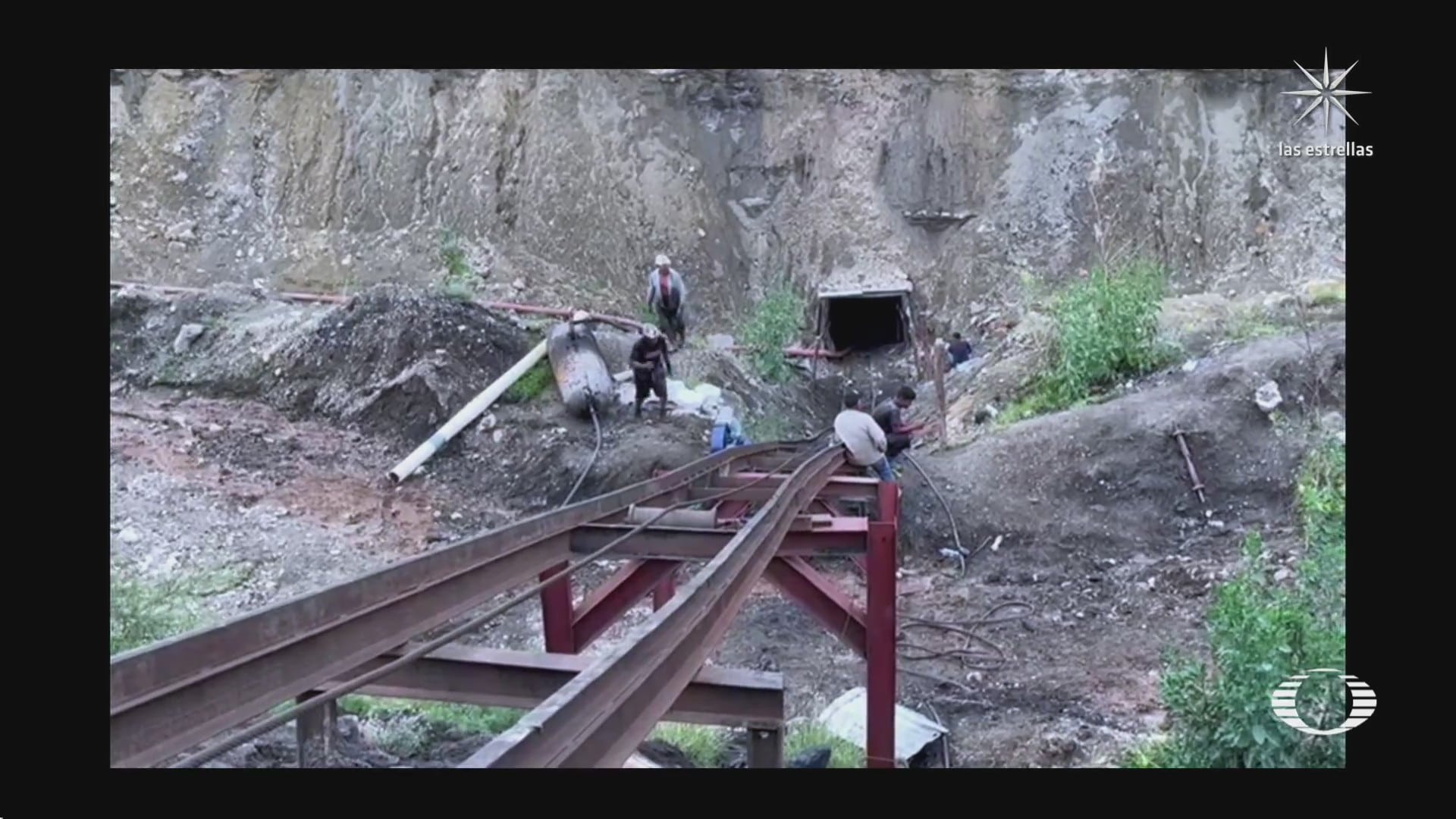 Derrumbe en mina de Múzquiz Coahuila deja 7 trabajadores atrapados