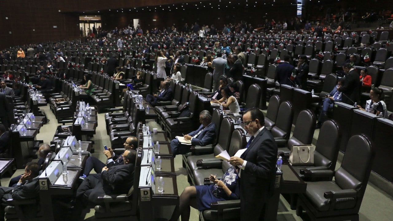 Morena aventaja en Cámara de Diputados, pero perdería mayoría absoluta, según el PREP