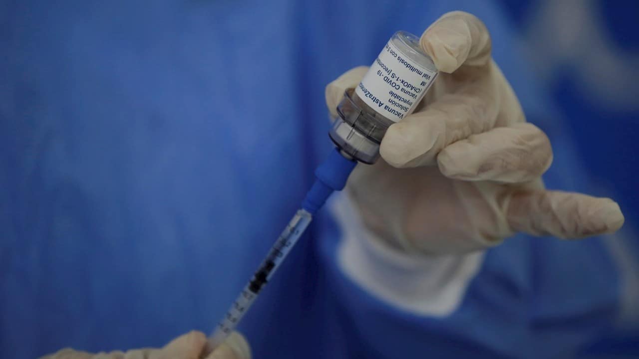 Crean análisis de sangre para medir eficacia de vacuna COVID