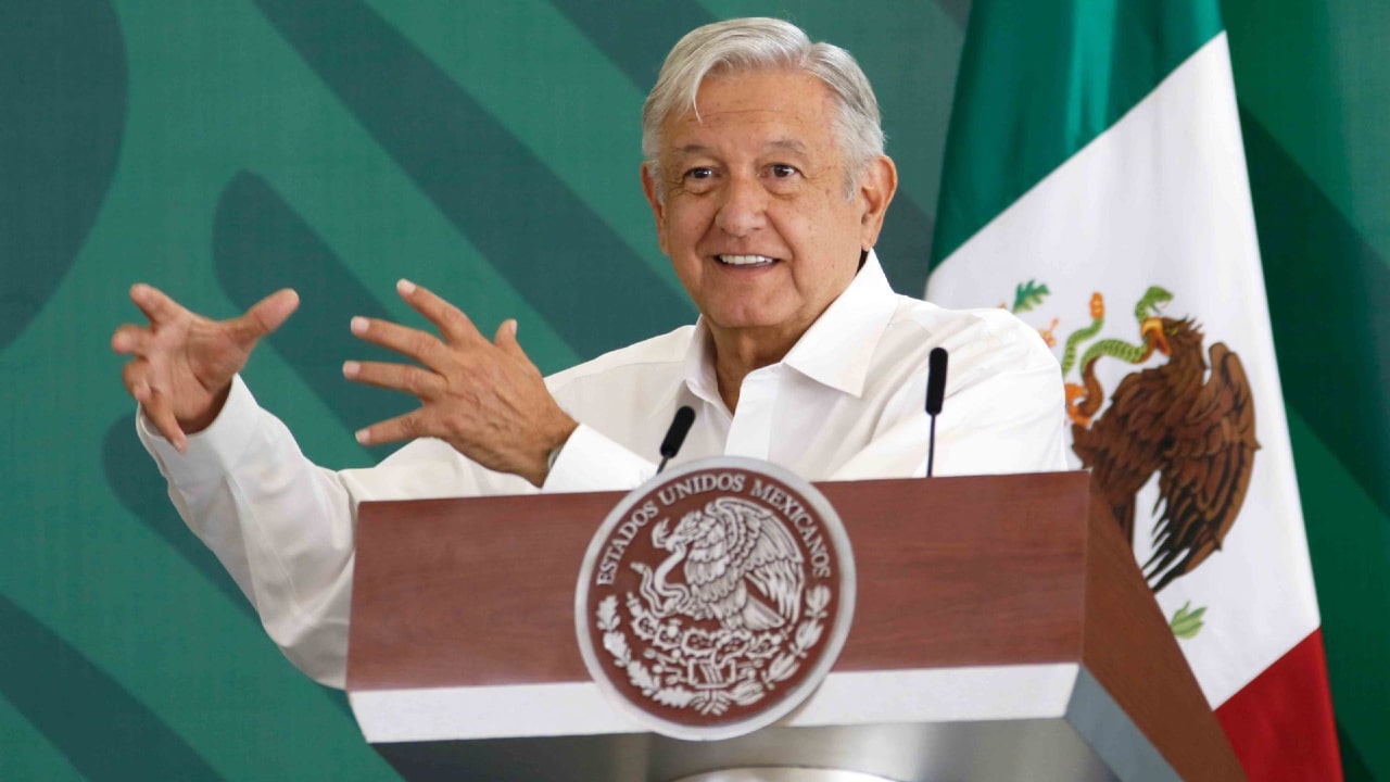 Andrés Manuel López Obrador, presidente de México, ofreció conferencia de prensa desde Culiacán