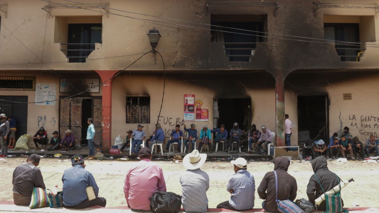 Autodefensas 'El Machete' toman el control del ayuntamiento de Pantelhó, Chiapas