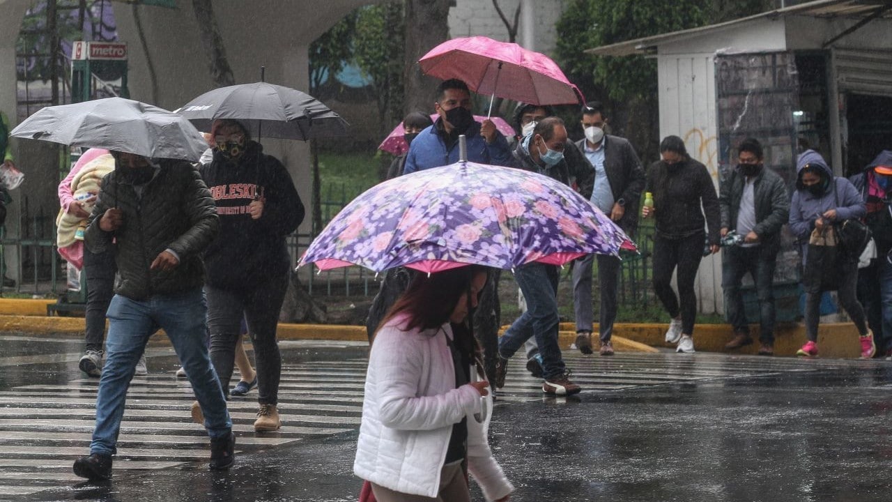 Continuarán las lluvias en la CDMX