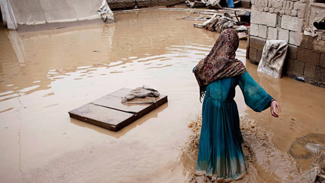Decenas de muertos en Afganistán por súbitas inundaciones
