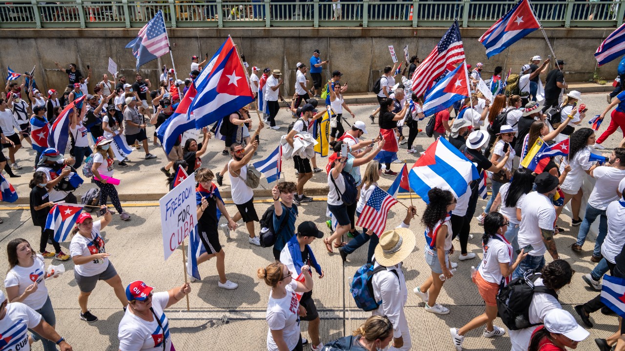 Estados Unidos sanciona a la Poicía de Cuba por reprimir a manifestantes