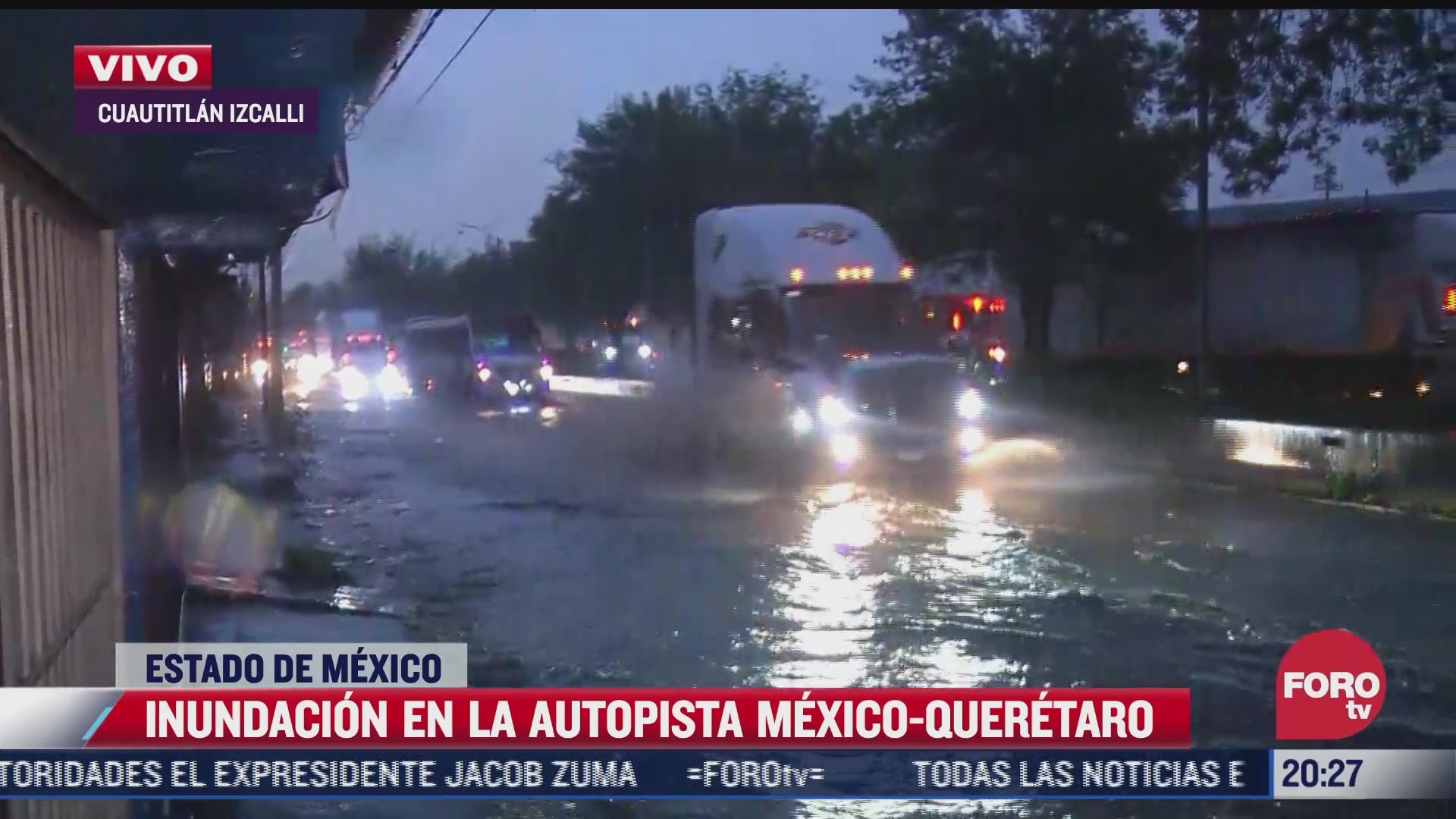 lluvias provocan inundacion en autopista mexico queretaro