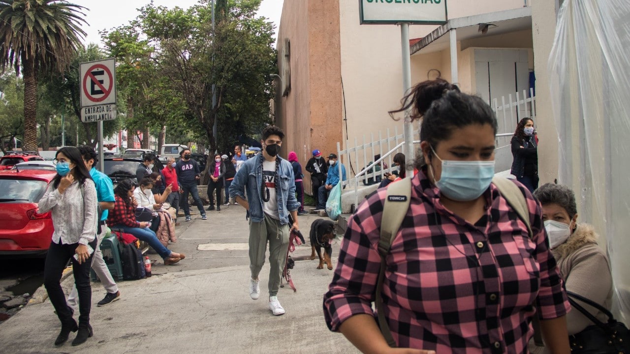 México registra 2 mil 611 contagios por COVID-19 y 42 muertes