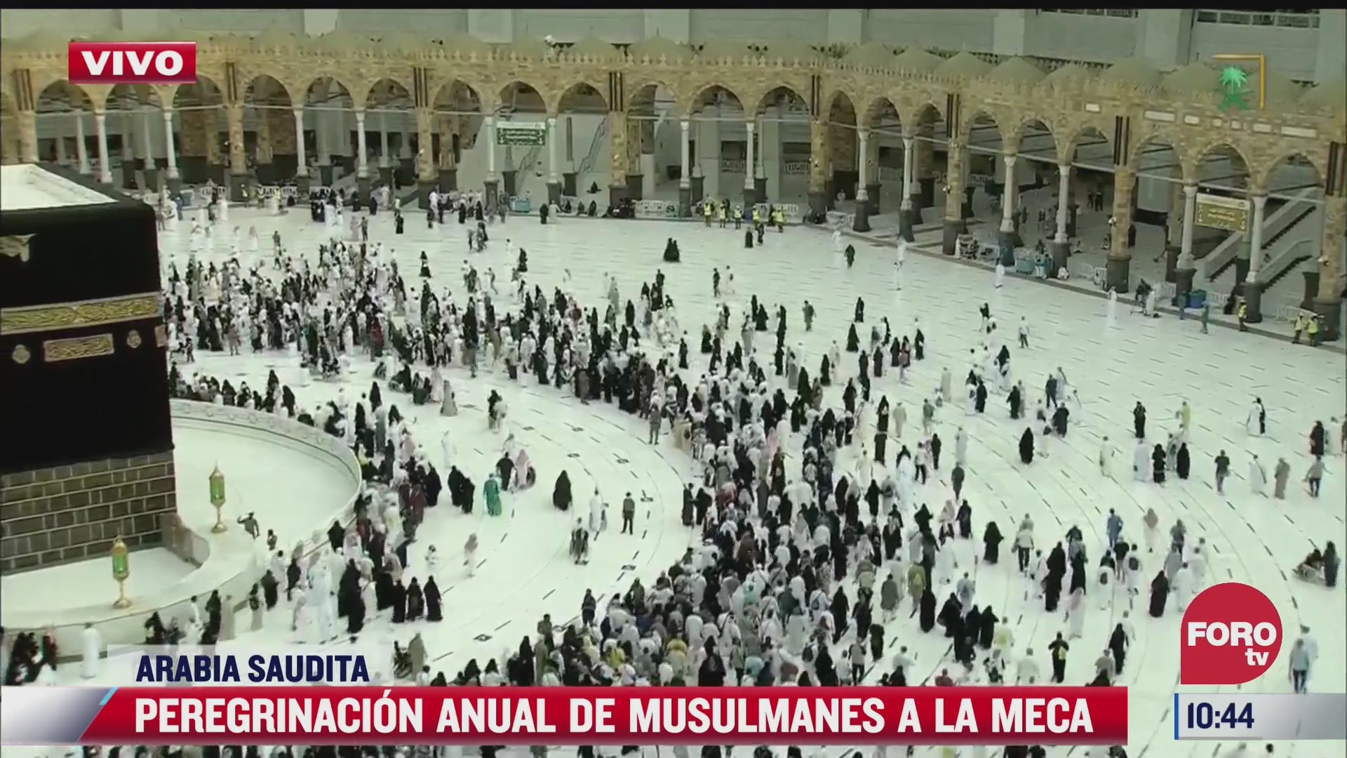 miles se dirigen a la meca en peregrinacion anual