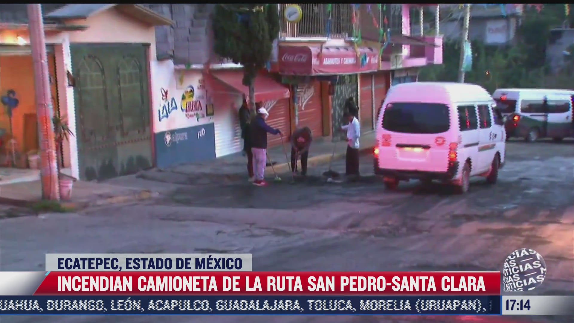 prenden fuego a camioneta del transporte publico en ecatepec por supuesta extorsion