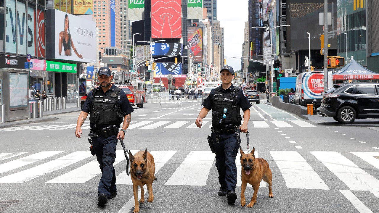 Alerta en Nueva York por paquete sospechoso en Times Square