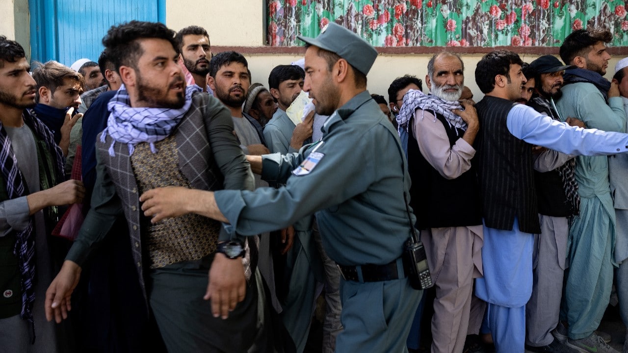 ¿Cómo tomó el Talibán el control de Afganistán?