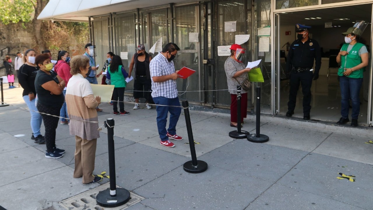 Desempleo en México bajó al 4.2% en primer trimestre de 2021, reporta Inegi