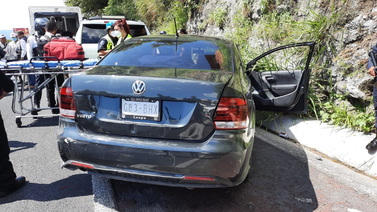 Detienen a dos hombres por ataque a convoy del fiscal de Morelos sobre Autopista Acapulco-México