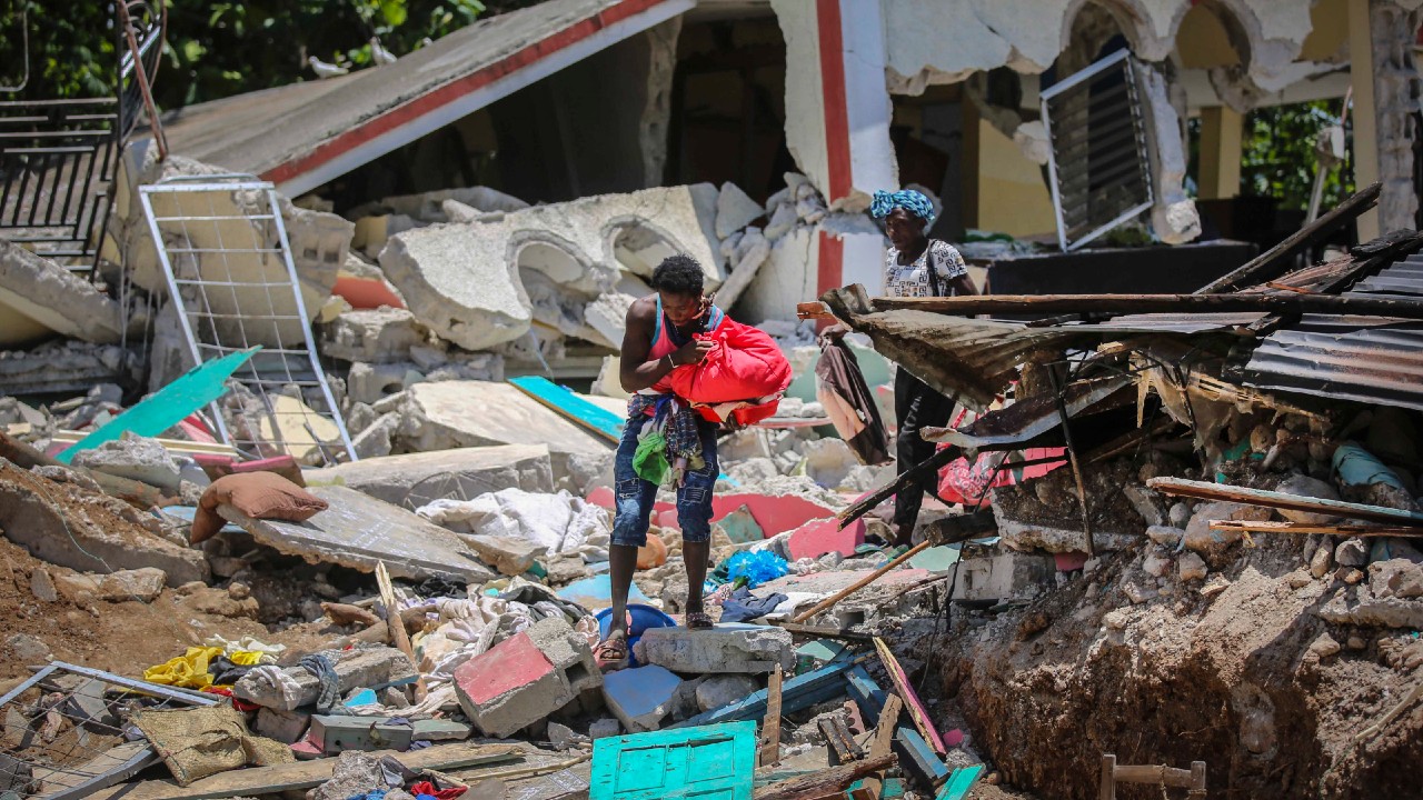 Estados Unidos envía a Haití un equipo de búsqueda y rescate tras el sismo