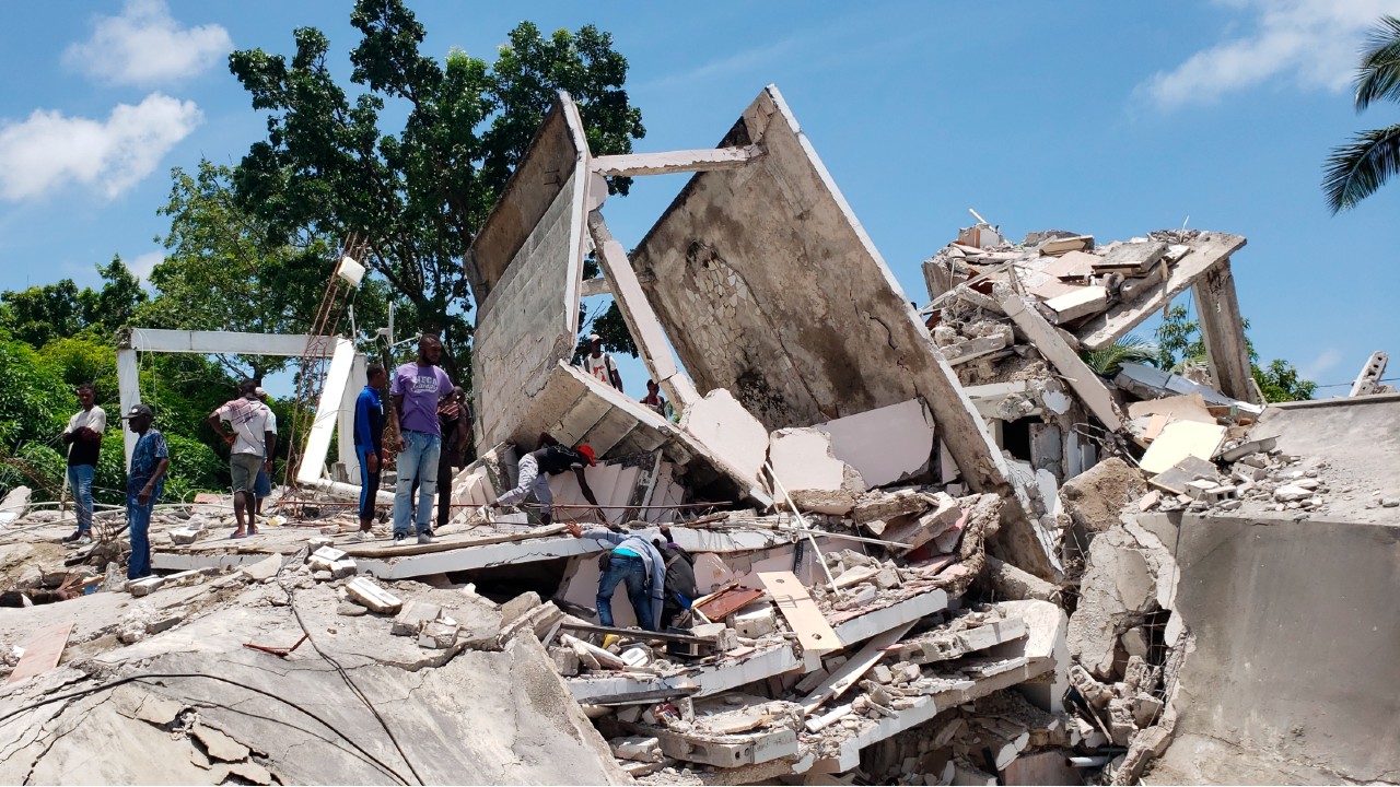 Primer ministro de Haití califica de "dramática" la situación tras el terremoto