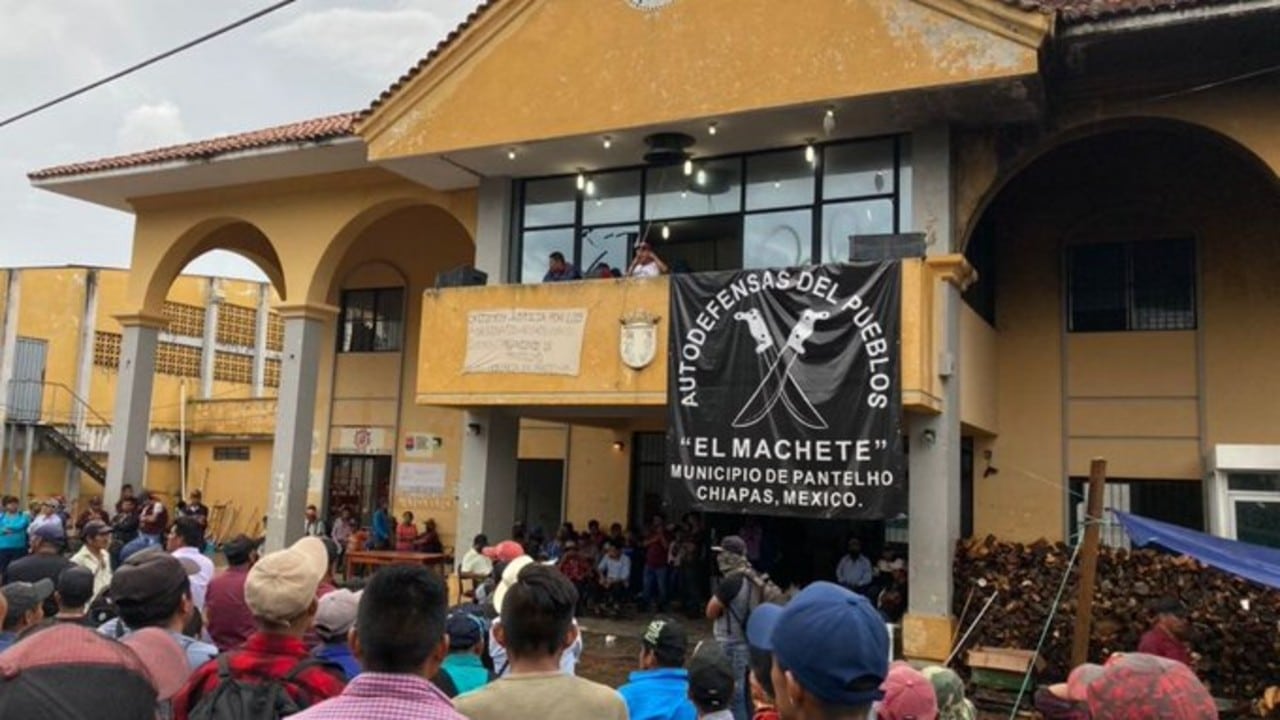 Habitantes de Pantelhó piden sustituir a presidenta municipal por presuntos nexos con grupo armado