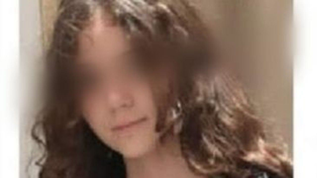 Hallan a salvo a menor de 12 años, reportada como desaparecida en plaza comercial de la Benito Juárez