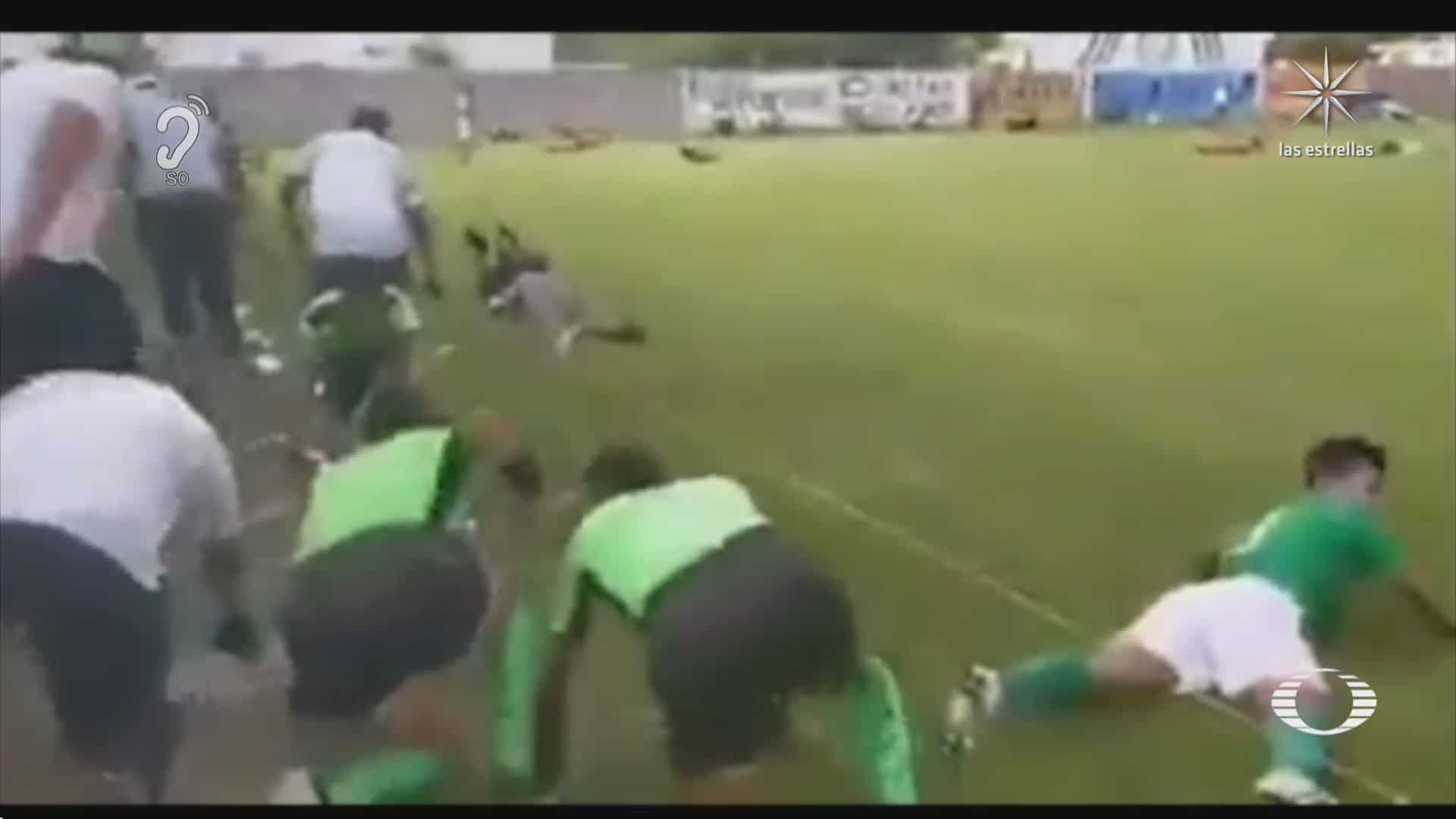 hombres armados irrumpen cerca de torneo de futbol en leon guanajuato
