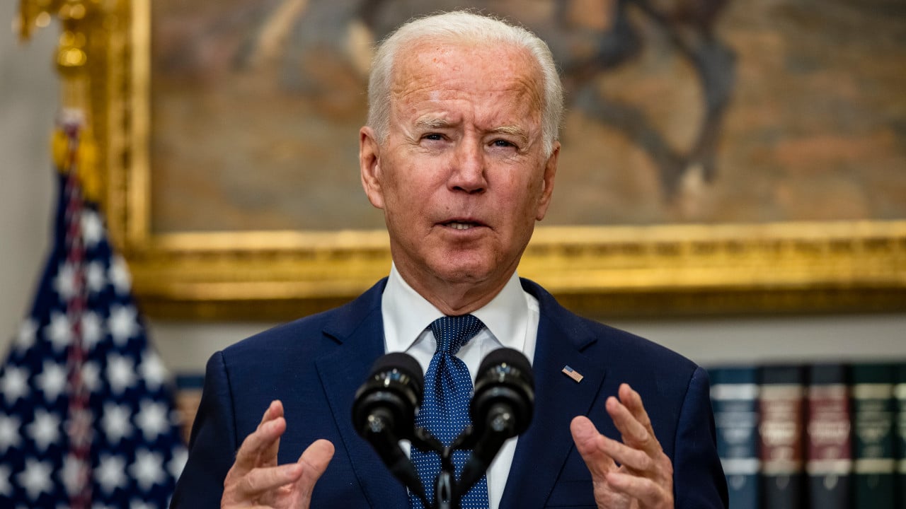 Biden muestra flexibilidad sobre fecha final de evacuación de Afganistán