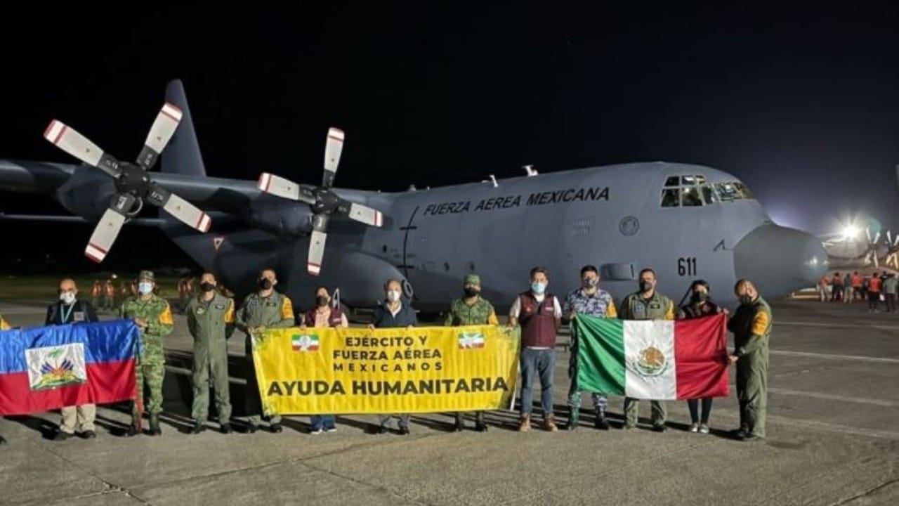 México envía ayuda humanitaria a Haití
