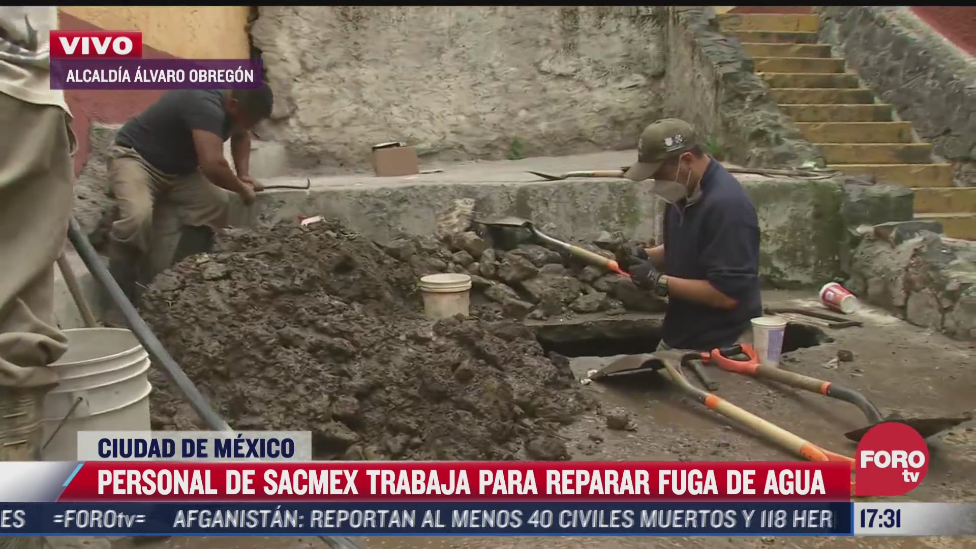 personal de sacmex trabaja en reparacion de fuga de agua en alcaldia alvaro obregon