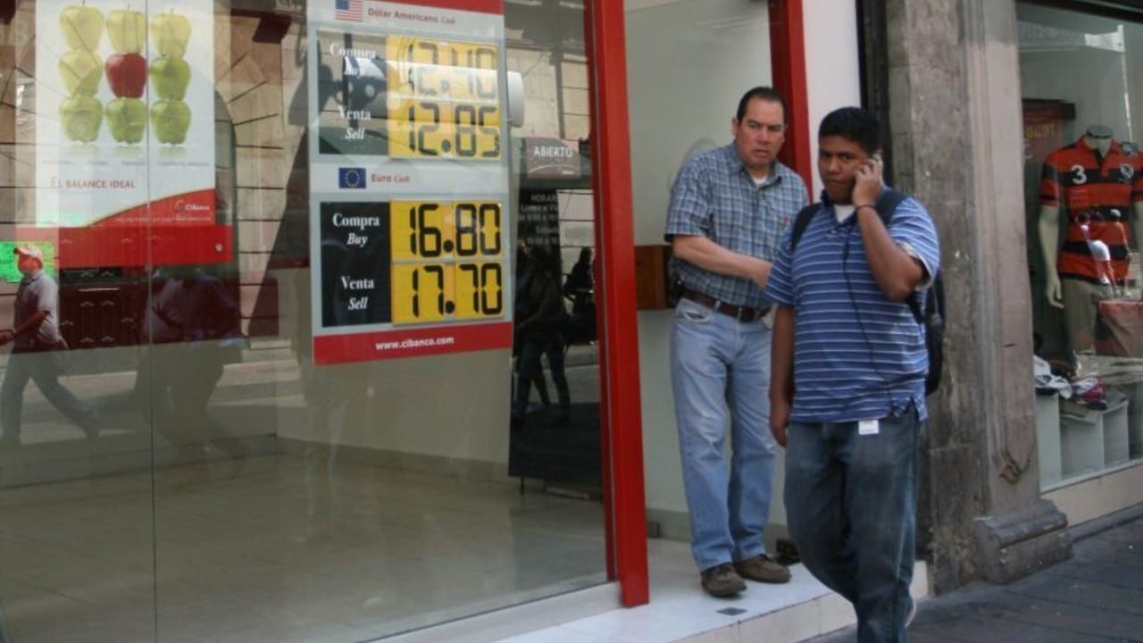 Remesas suben un 22.44% en México durante primer semestre de 2021: Banxico