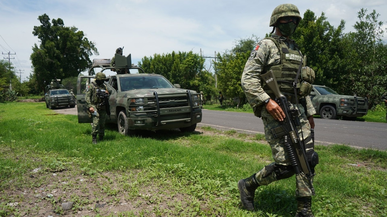 Militares realizan operativos de vigilancia en municipios de Michoacán