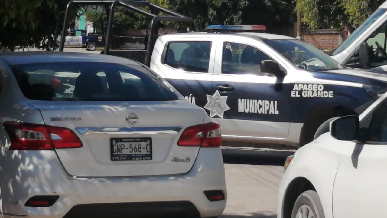Policías en Apaseo el Grande, Guanajuato (Twitter: @MImportan)