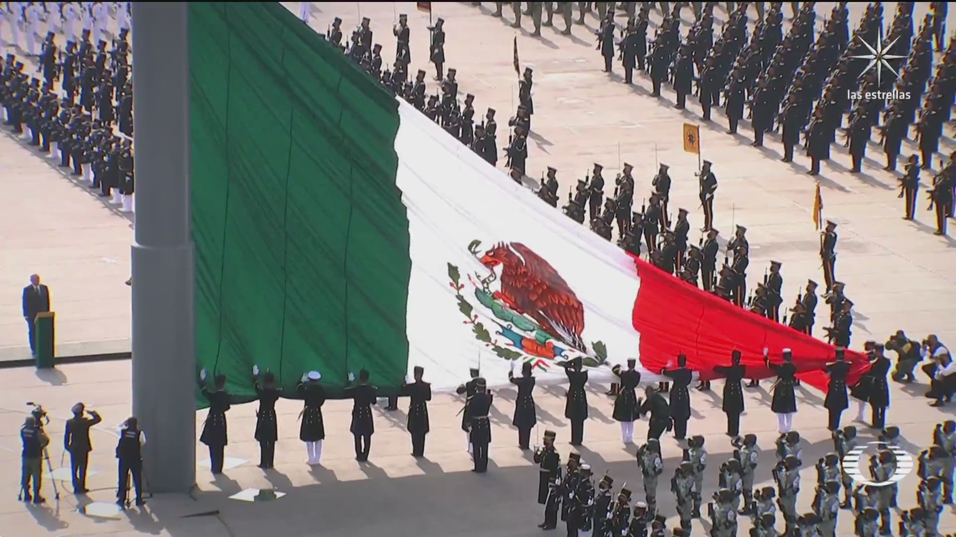 asi fue el desfile del 211 aniversario de independencia de mexico