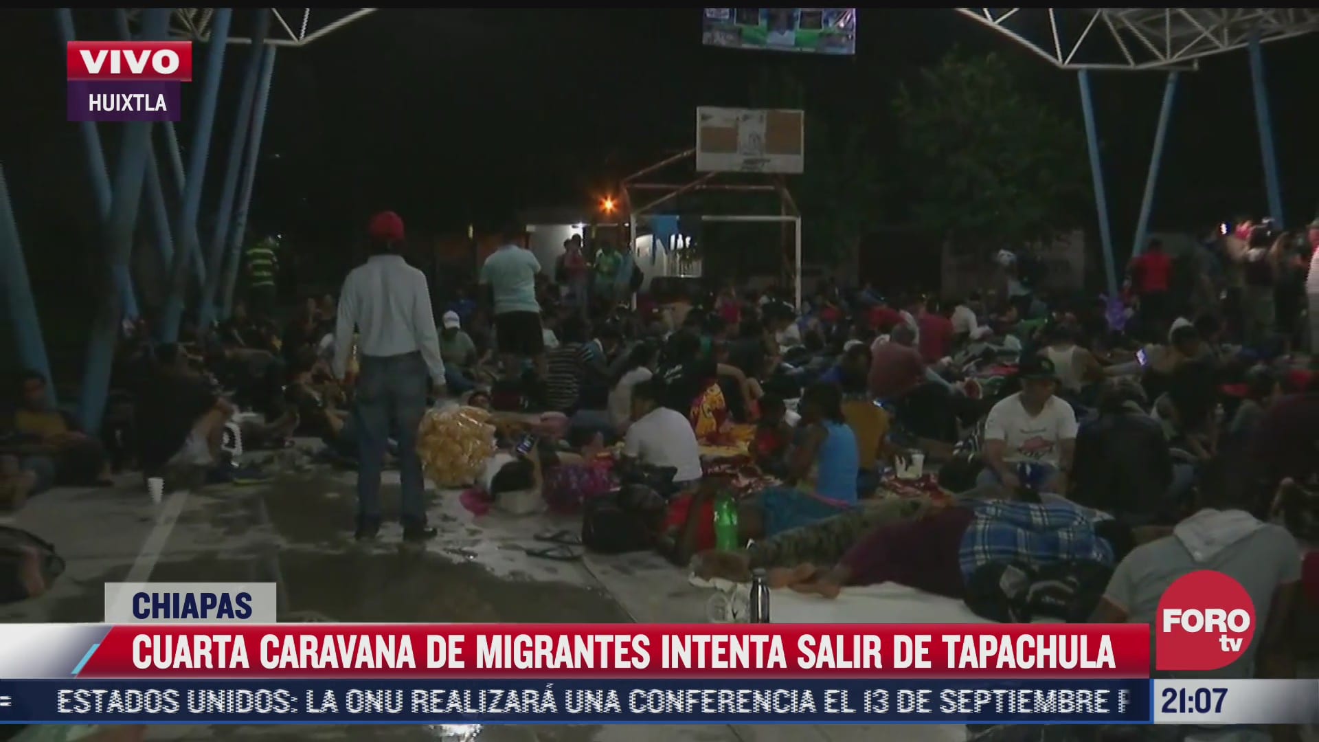 caravana de migrantes pernocta en huixtla chiapas