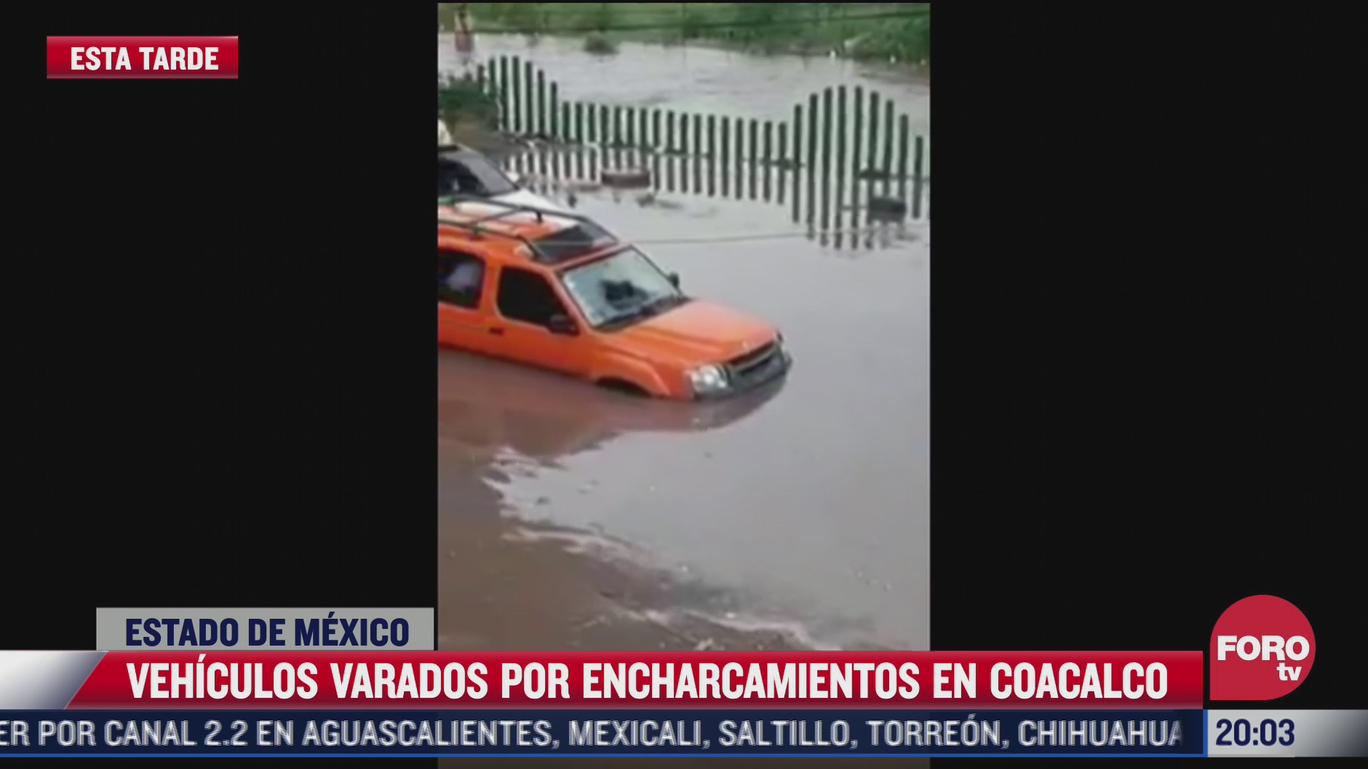 coches quedan varados tras fuertes lluvias registradas en coacalco