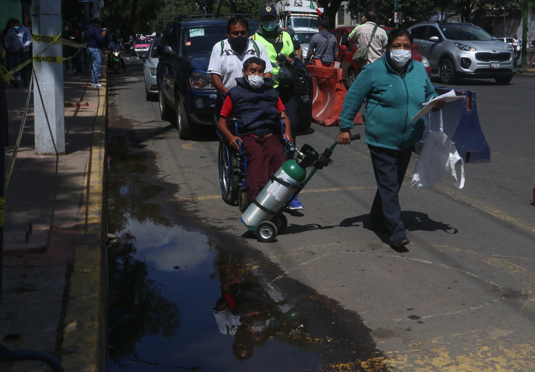 México reporta 533 nuevas muertes y 8 mil 828 contagios por covid