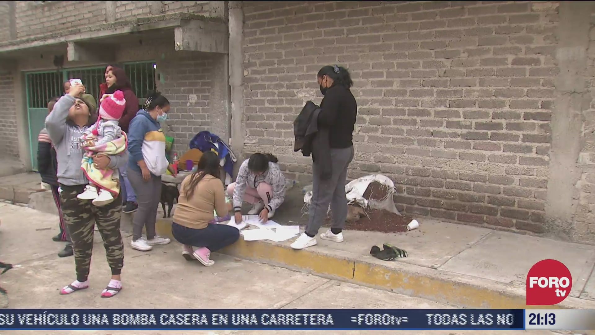desalojan viviendas en zona de deslaves en ecatepec