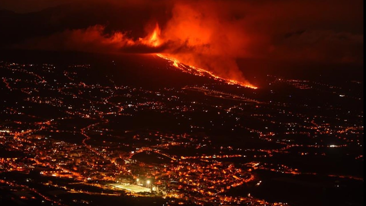 Erupción del volcán de La Palma en España duraría hasta noviembre; crece 50% área afectada
