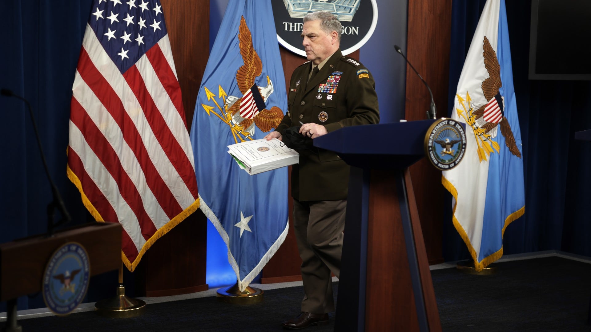 General del Ejército reconoce que EE.UU. podría coordinarse con los talibanes para combatir al EI