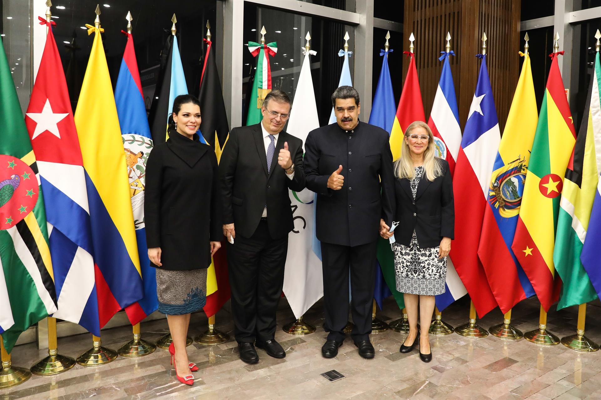 Nicolás Maduro llega a la CDMX, participará en la Cumbre de la CELAC