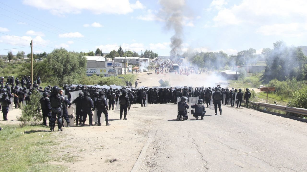 FGR detienen a 2 expolicías por operativo en Nochixtlán, Oaxaca, en 2016